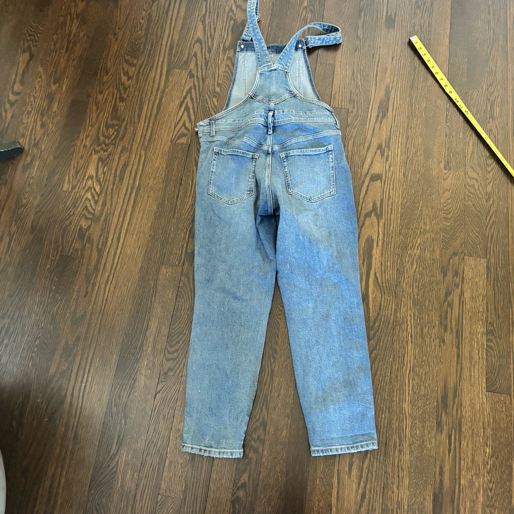Old Navy Overalls Womens Size 8 Blue Denim Baggy Bib Jumper Some Distress - Picture 5 of 5